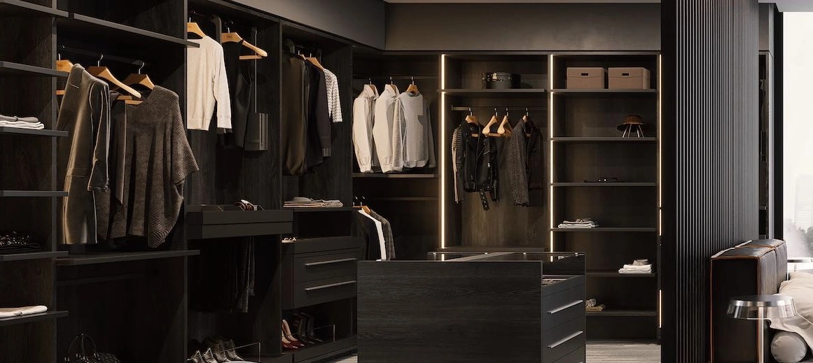 lara-dressing-corner-walk-in-closed-02